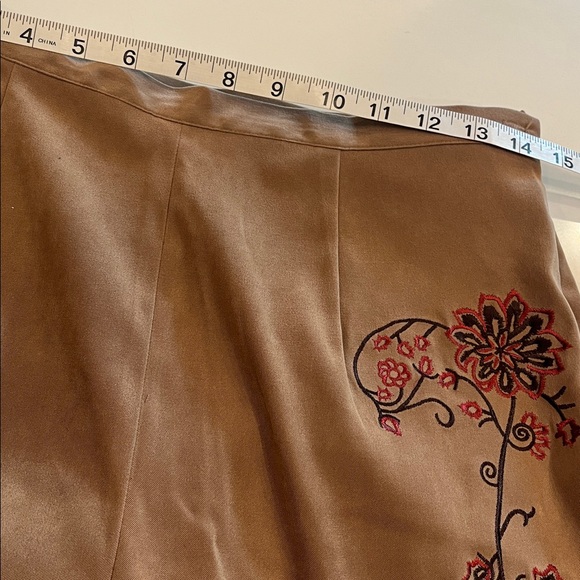 Victor Costa Tan with Brown & Burnt Orange Floral Embroidered 2 piece Pantsuit. - Picture 11 of 16